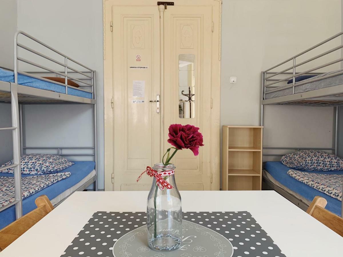 Hostel Aleje 28 Kraków Eksteriør billede